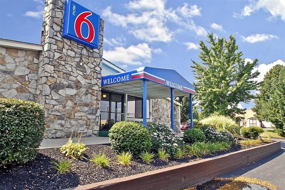 Howard Johnson By Wyndham Harrisonburg Εξωτερικό φωτογραφία